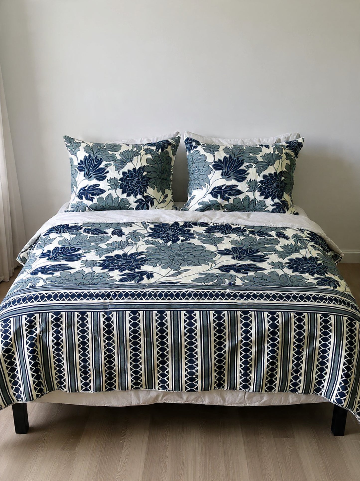 DreamTouch Luxury Bedsheet – Smooth, Elegant & Long-Lasting