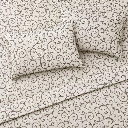 Elegant Ivory Vine Pattern Bedsheet
