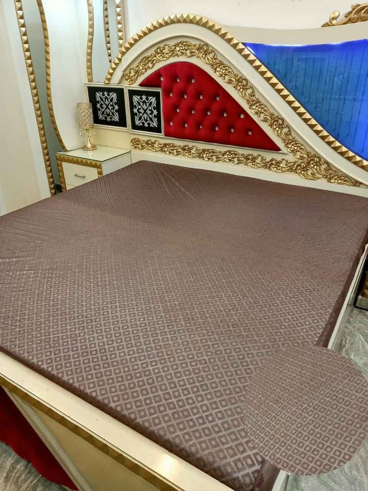 Premium Waterproof Palachi Mattress Protector | King Size 72×78 | Elastic Fitted Mattress Cover *DARK BROWN*