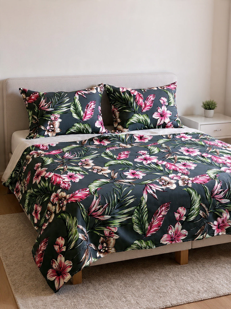 Premium Grey Bedsheet – Minimalist Look, Soft Touch Fabric